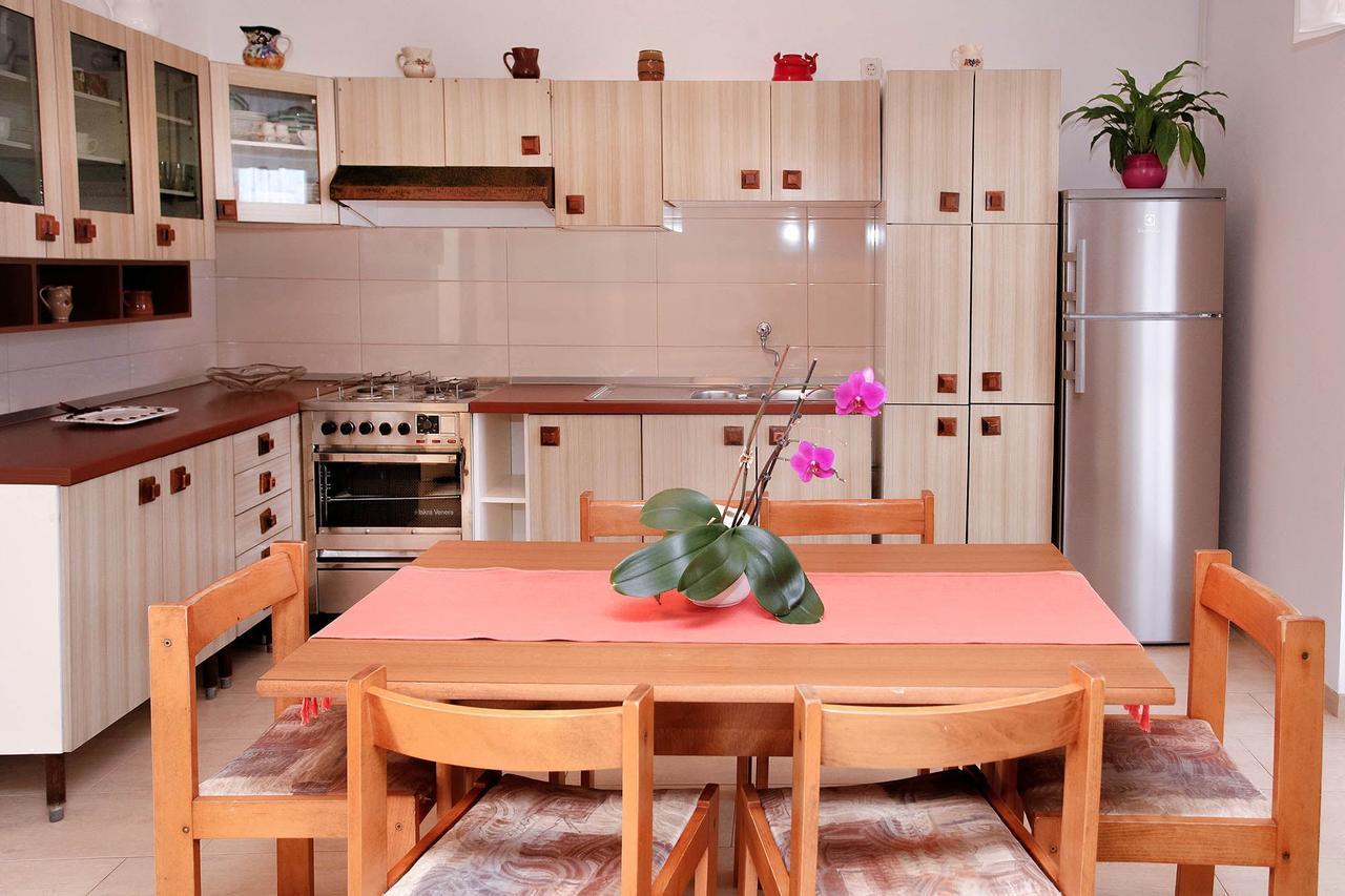 Apartments Patricia Banjole Exterior photo